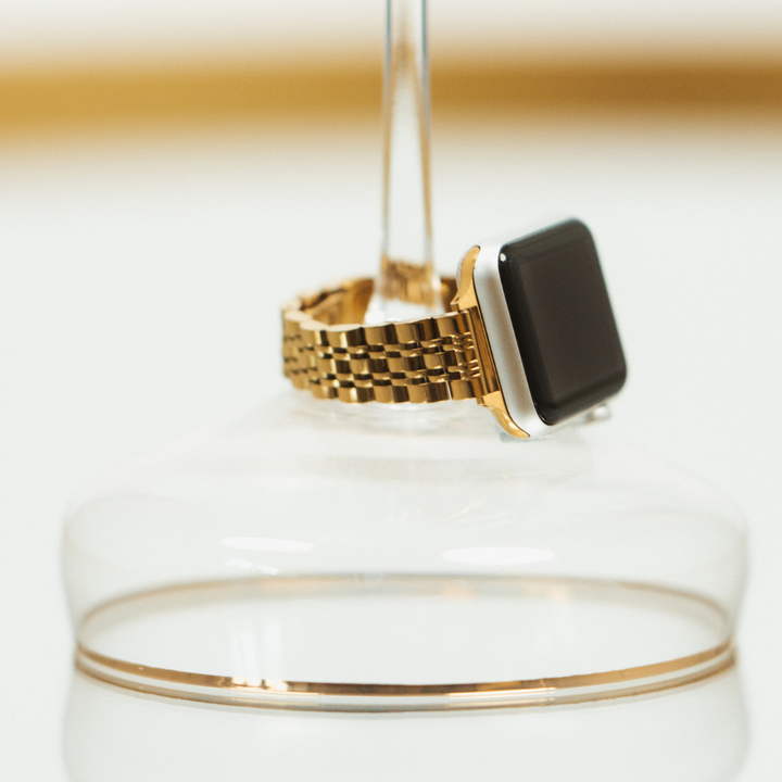 Slim Stainless Steel Apple Watch Strap - Gold