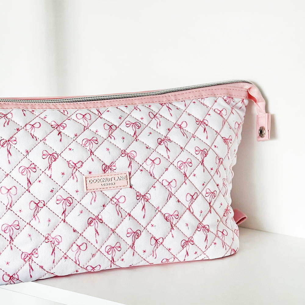 Magic Lifestyle Pouch - Quilted Dainty Bows