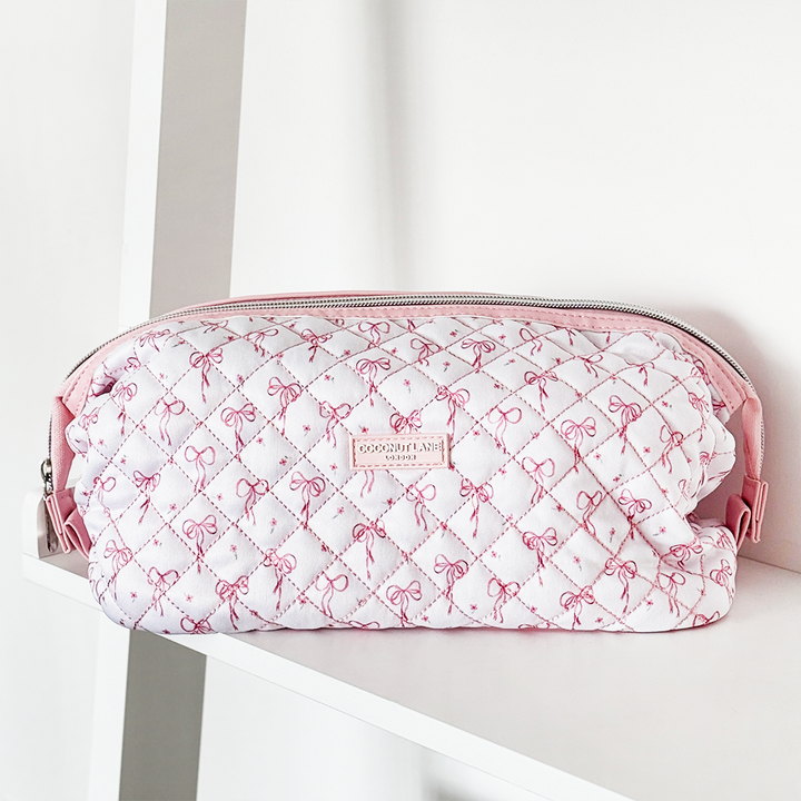 Magic Lifestyle Pouch - Quilted Dainty Bows
