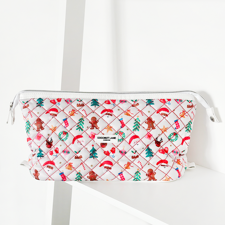 Expandable Makeup Bag - Quilted Christmas Party