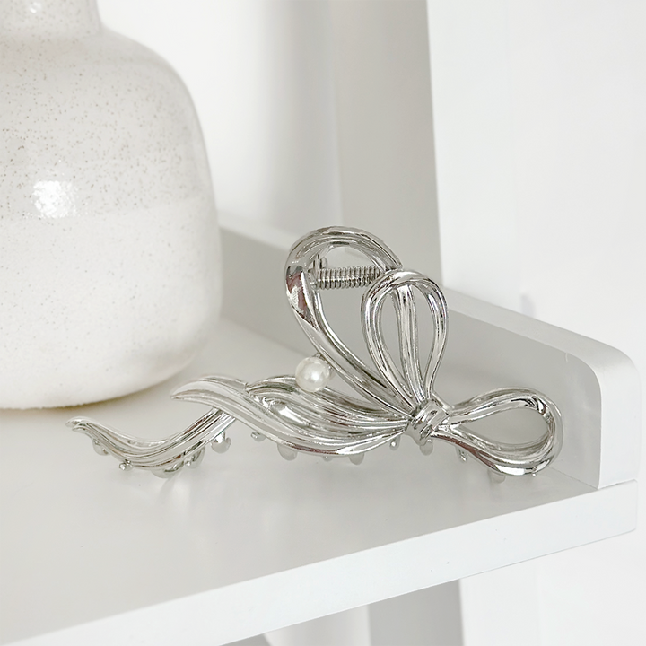 Silver Bow Claw Clip